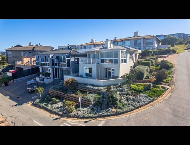 3 BEDROOM HOUSE FOR SALE IN PINNACLE POINT GOLF ESTATE